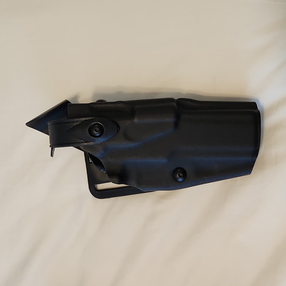 Safariland p320 holster like new